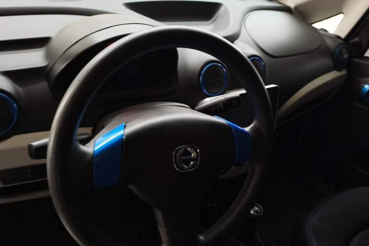 Used JMEV E200L 2016 E200 Standard Model Interior 3