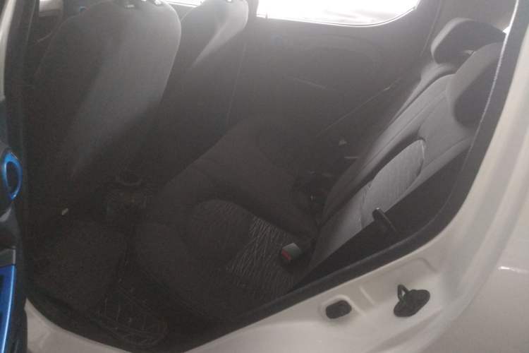 Used JMEV E200L 2016 E200 Comfort Model Left Rear Seat