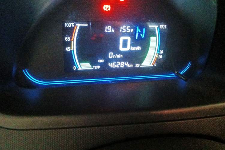 Used JMEV E200L 2016 E200 Standard Model Odometer Close Up