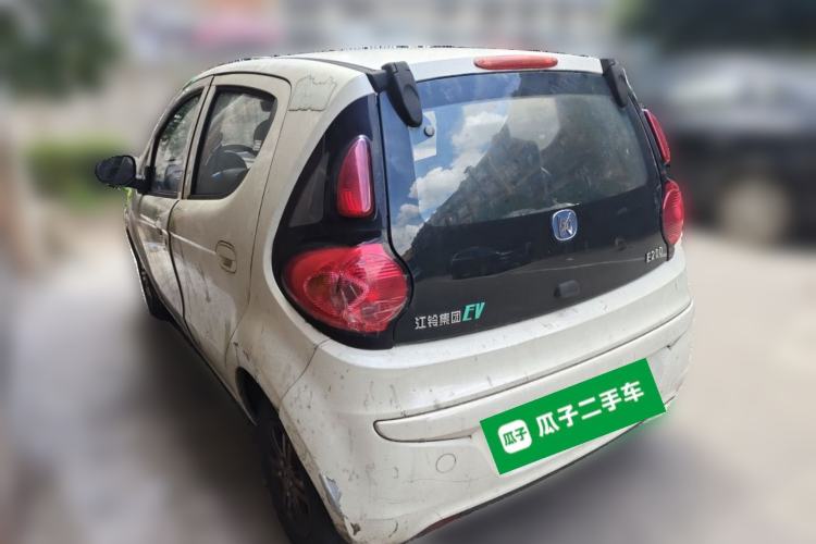 Used JMEV E200L 2016 E200 Comfort Model Rear Left 45 Deg