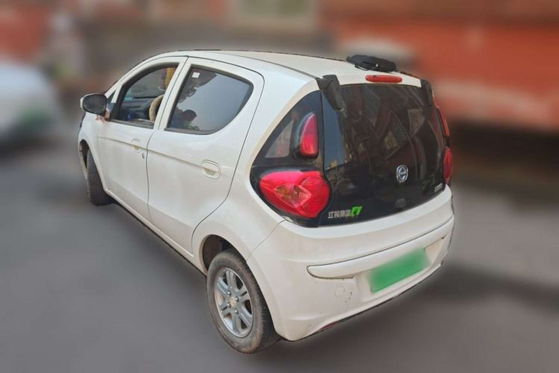 Used JMEV E200L 2016 E200 Standard Model Rear Left 45 Deg