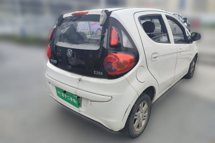 Used JMEV E200L 2016 E200 Standard Model Rear Right 45 Deg