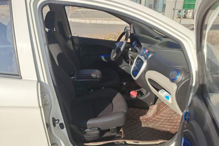 Used JMEV E200L 2016 E200 Comfort Model Right Front Seat