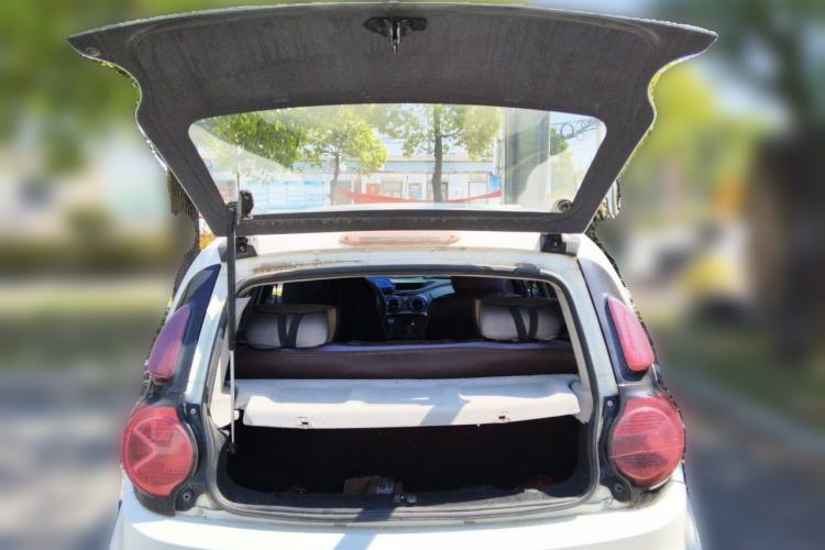Used JMEV E200L 2016 E200 Comfort Model Trunk