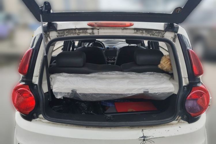 Used JMEV E200L 2016 E200 Standard Model Trunk
