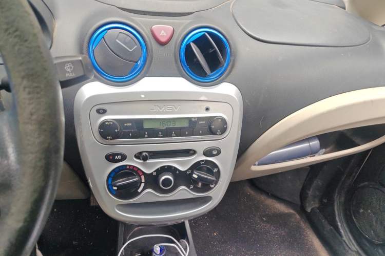 Used JMEV E200L 2017 E200P Standard Edition Audio And AC Panel