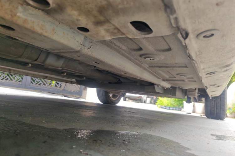 Used JMEV E200L 2017 E200P Standard Edition Chassis Rear Left