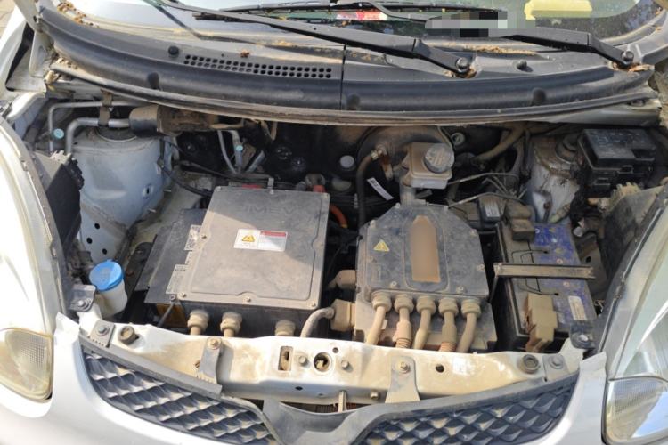 Used JMEV E200L 2017 E200P Standard Edition Engine Bay