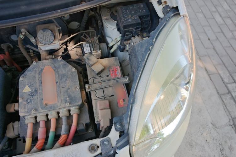 Used JMEV E200L 2017 E200P Standard Edition Engine Bay Left