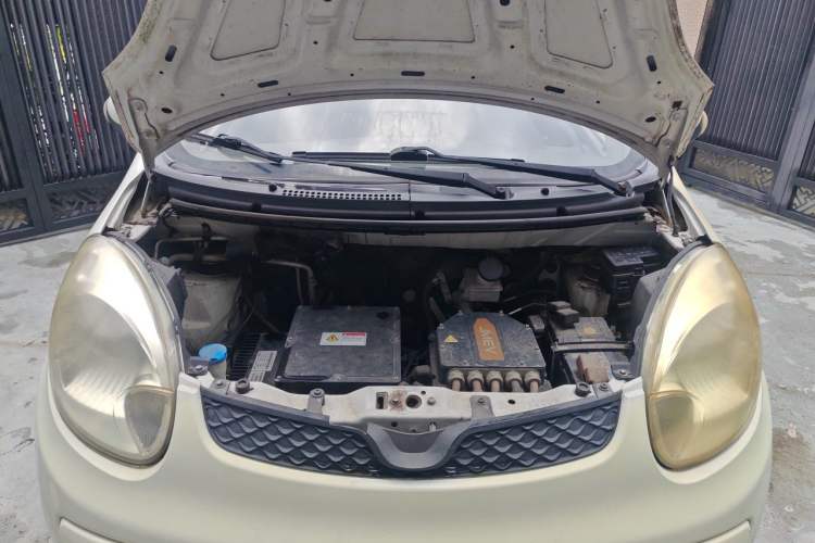 Used JMEV E200L 2017 E200P Standard Edition Engine Bay