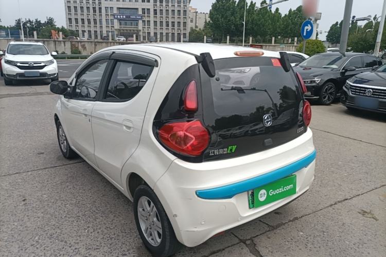 Used JMEV E200L 2017 E200P Standard Edition Exterior 2