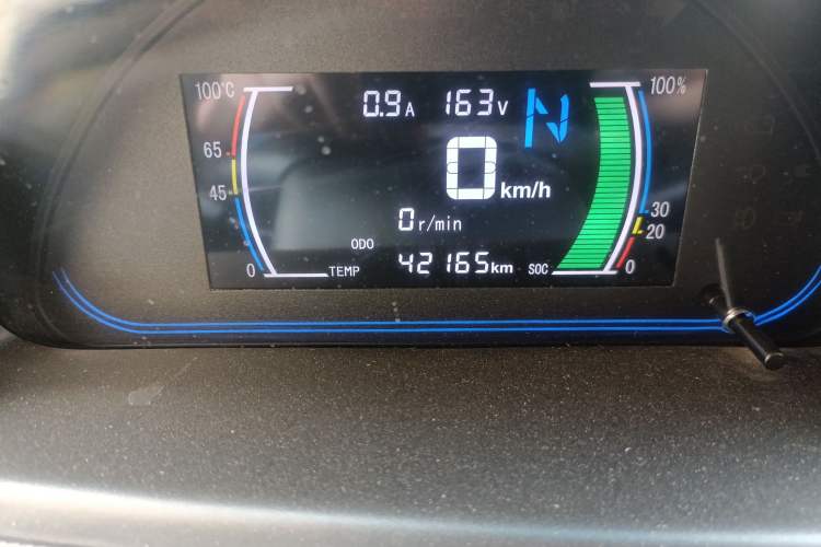 Used JMEV E200L 2017 E200P Comfort Edition Odometer Close Up