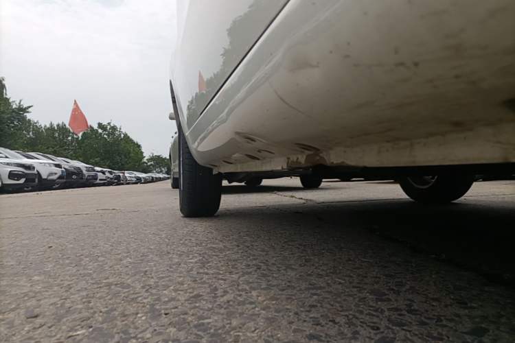 Used JMEV E200L 2017 E200P Standard Edition Right Side Sill