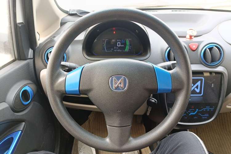 Used JMEV E200L 2017 E200P Comfort Edition Steering Wheel