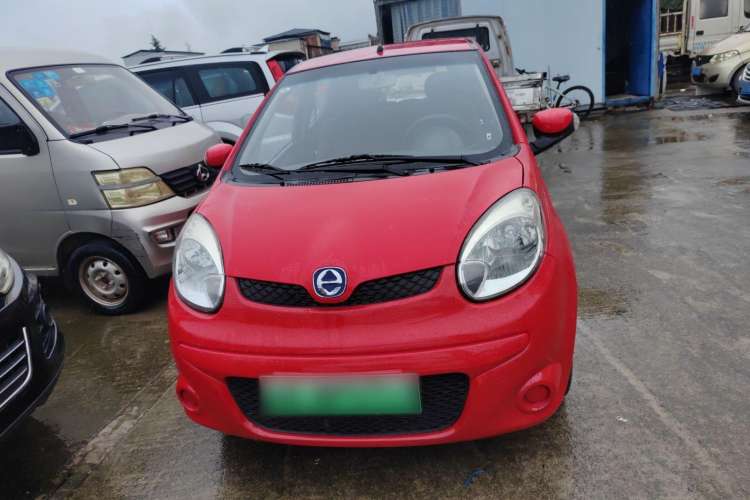 Used JMEV E200L 2018 E200L Standard Model (250 km) Exterior 1