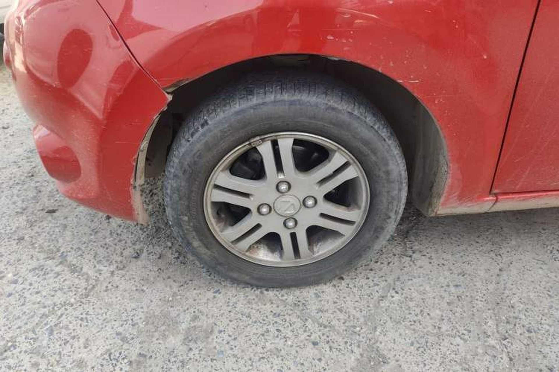 Used JMEV E200L 2018 E200L Standard Model (250 km) Left Front Wheel Hub