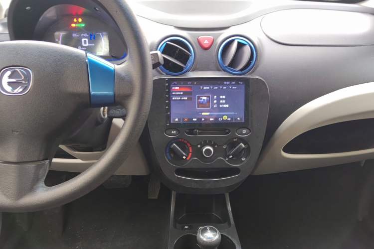 Used JMEV E200L 2018 E200L Standard Model (250 km) Audio And AC Panel