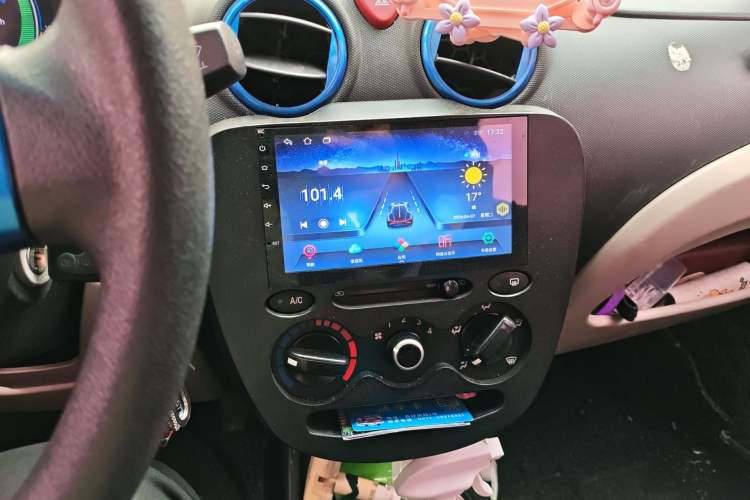 Used JMEV E200L 2018 E200L Standard Model (250 km) Audio And AC Panel