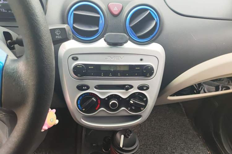Used JMEV E200L 2018 E200L Standard Model (250 km) Audio And AC Panel