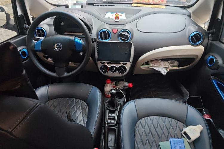 Used JMEV E200L 2018 E200L Standard Model (250 km) Center Console