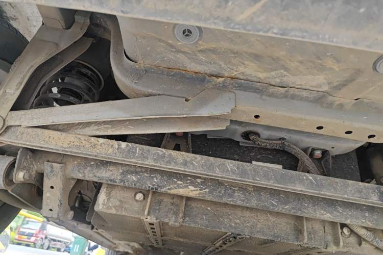 Used JMEV E200L 2018 E200L Standard Model (250 km) Chassis Rear