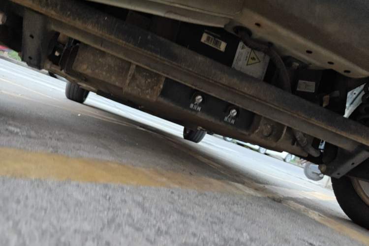 Used JMEV E200L 2018 E200L Standard Model (250 km) Chassis Rear