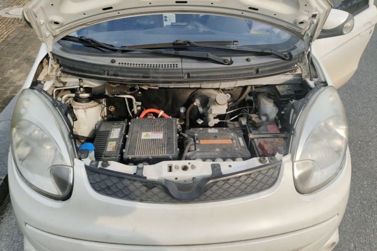 Used JMEV E200L 2018 E200L Standard Model (250 km) Engine Bay