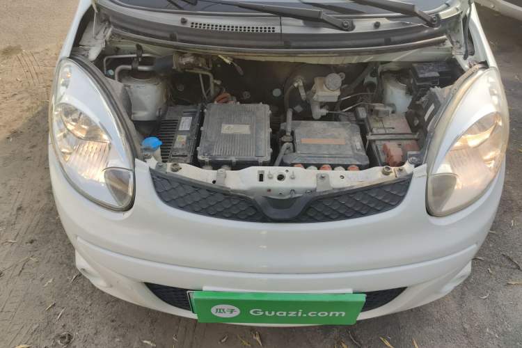 Used JMEV E200L 2018 E200L Standard Model (250 km) Engine Bay