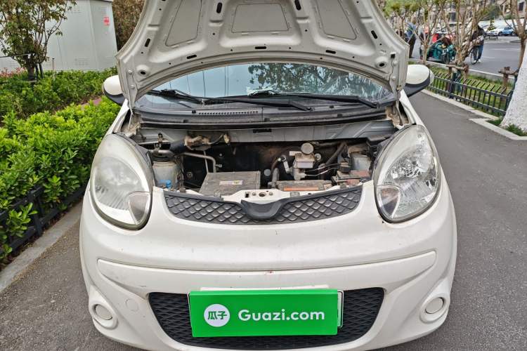 Used JMEV E200L 2018 E200L Standard Model (250 km) Engine Bay