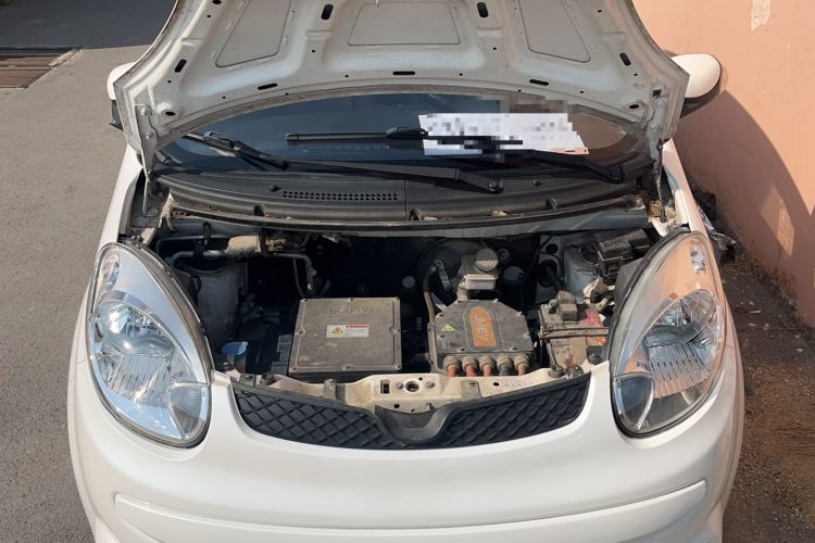 Used JMEV E200L 2018 E200L Standard Model (250 km) Engine Bay