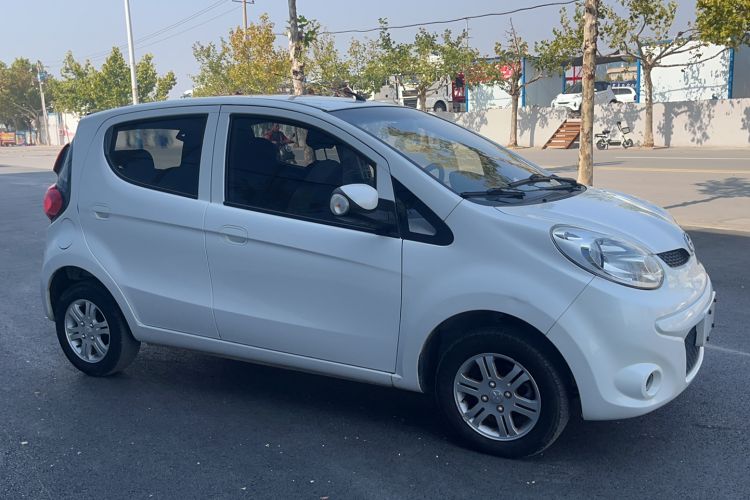 Used JMEV E200L 2018 E200L Standard Model (250 km) Exterior 2