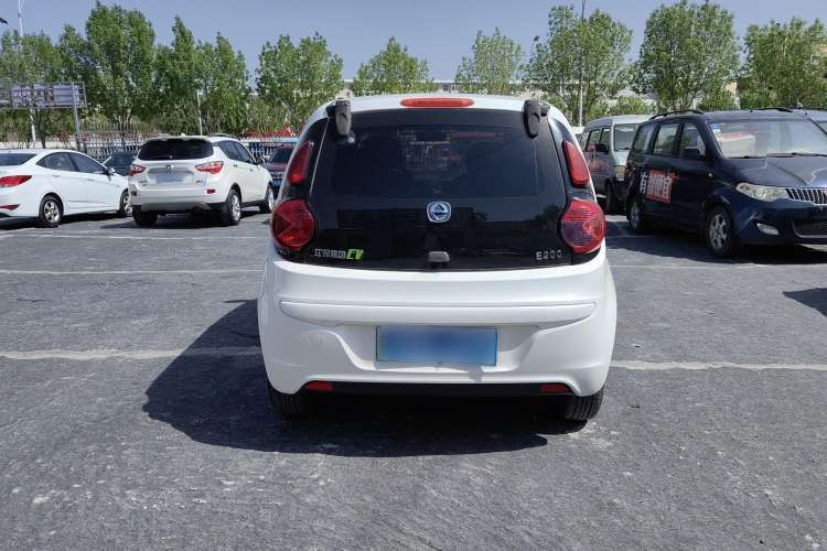 Used JMEV E200L 2018 E200L Standard Model (250 km) Exterior 4