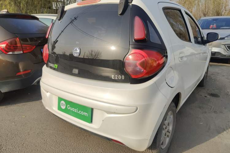 Used JMEV E200L 2018 E200L Standard Model (250 km) Exterior 5