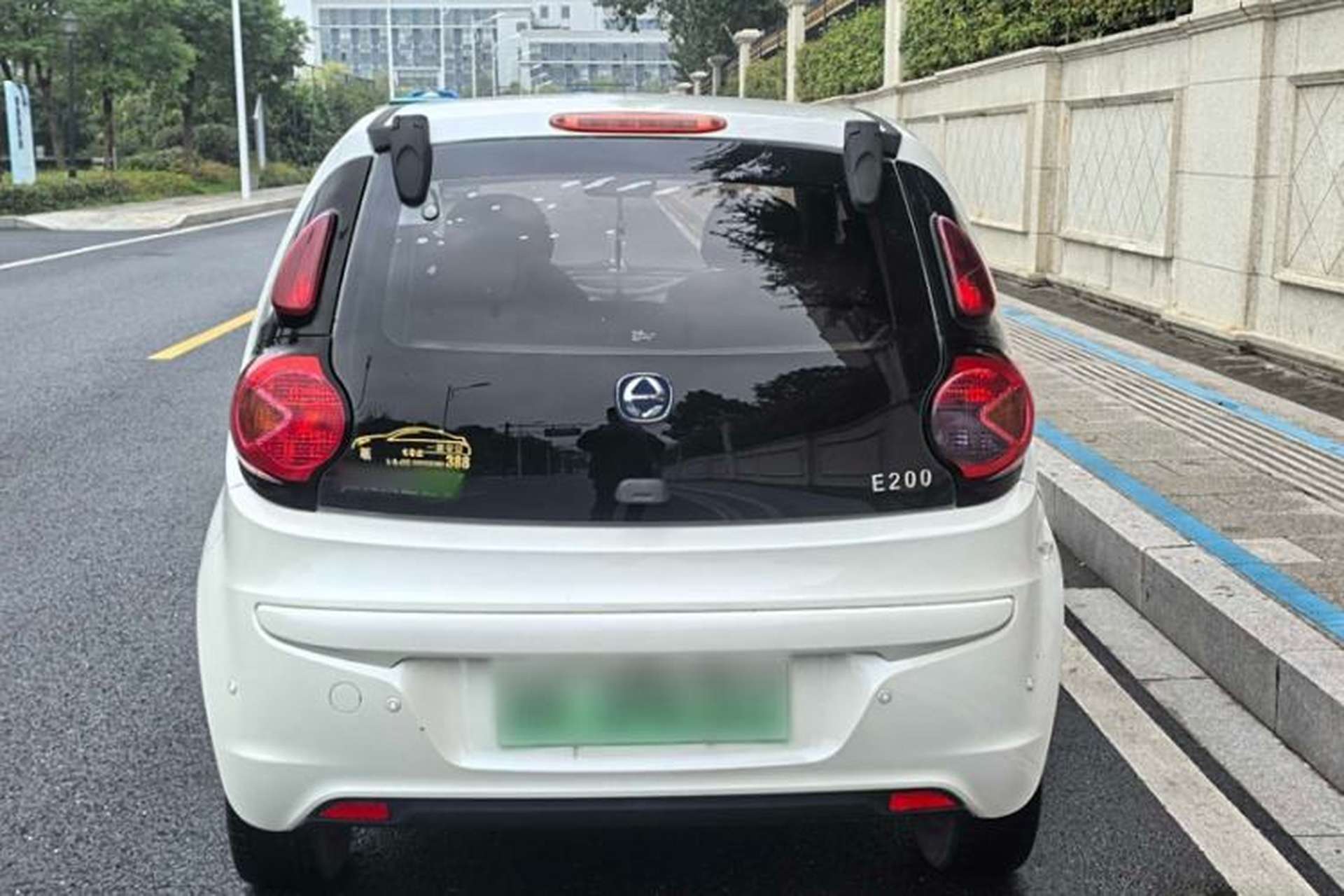 Used JMEV E200L 2018 E200L Standard Model (250 km) Exterior 5
