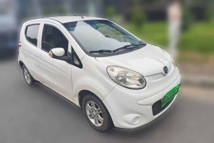 Used JMEV E200L 2018 E200L Standard Model (250 km) Front Right 45 Deg