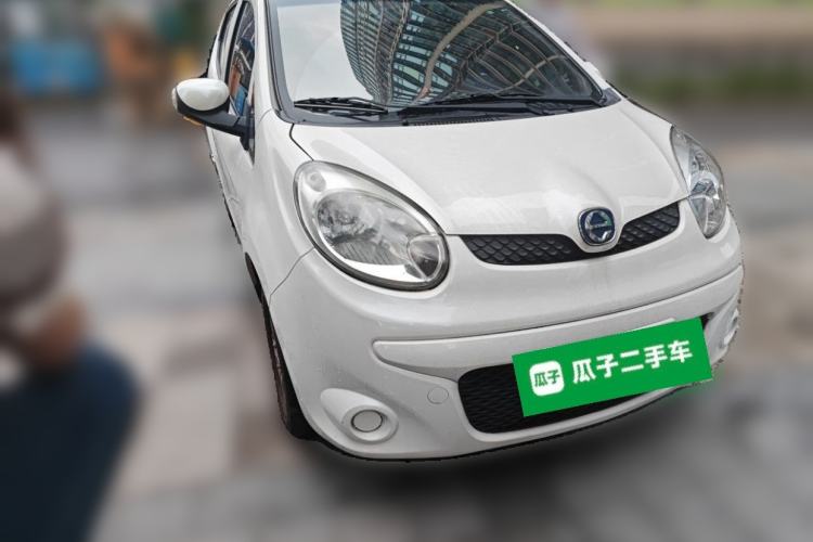 Used JMEV E200L 2018 E200L Standard Model (250 km) Front Right 45 Deg
