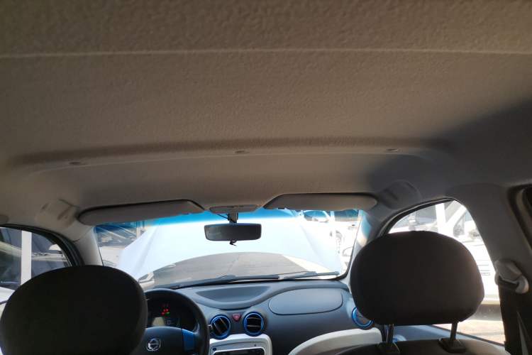 Used JMEV E200L 2018 E200L Standard Model (250 km) Headliner
