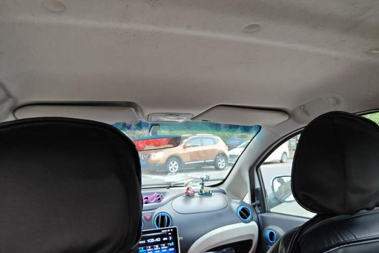 Used JMEV E200L 2018 E200L Standard Model (250 km) Headliner