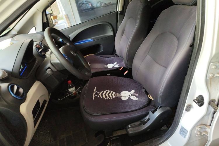 Used JMEV E200L 2018 E200L Standard Model (250 km) Left Front Seat