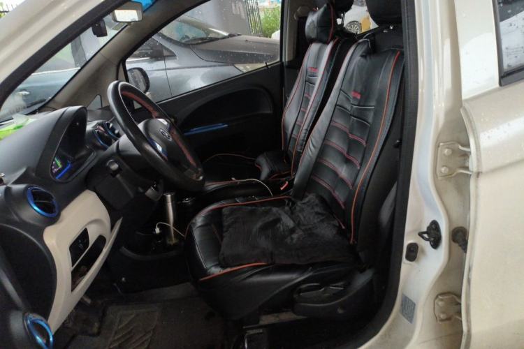Used JMEV E200L 2018 E200L Standard Model (250 km) Left Front Seat