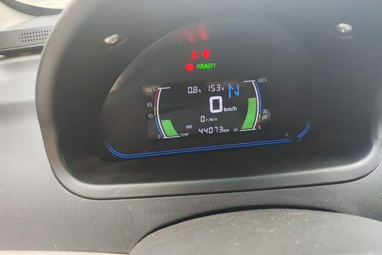 Used JMEV E200L 2018 E200L Standard Model (250 km) Odometer Close Up