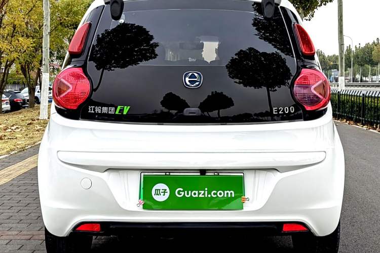 Used JMEV E200L 2018 E200L Standard Model (250 km) Rear