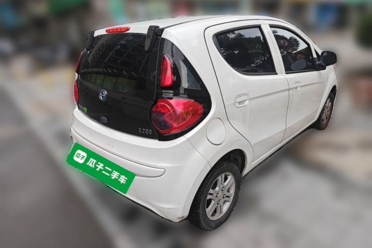 Used JMEV E200L 2018 E200L Standard Model (250 km) Rear Right 45 Deg