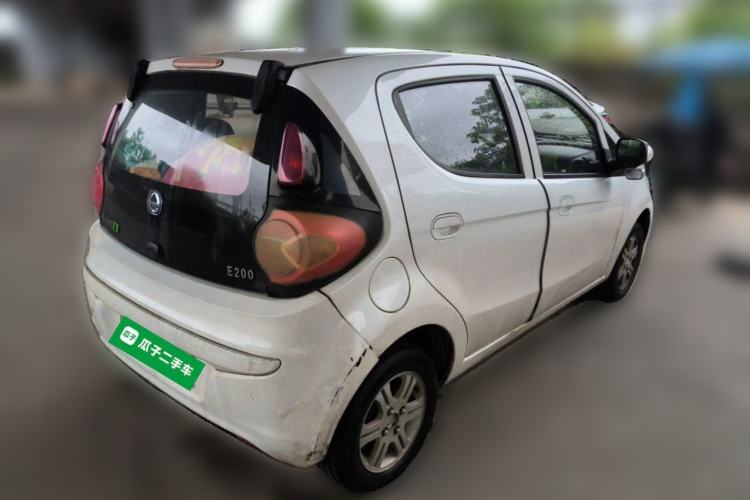 Used JMEV E200L 2018 E200L Standard Model (250 km) Rear Right 45 Deg