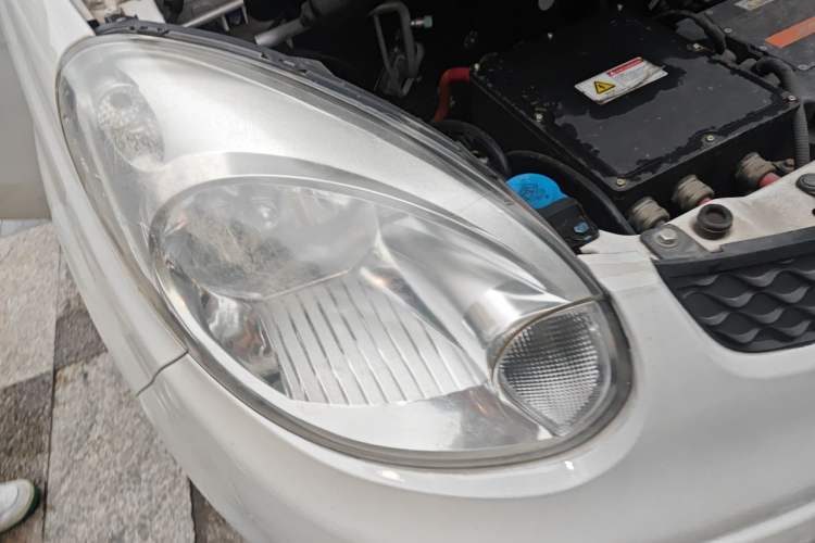 Used JMEV E200L 2018 E200L Standard Model (250 km) Right Front Headlight