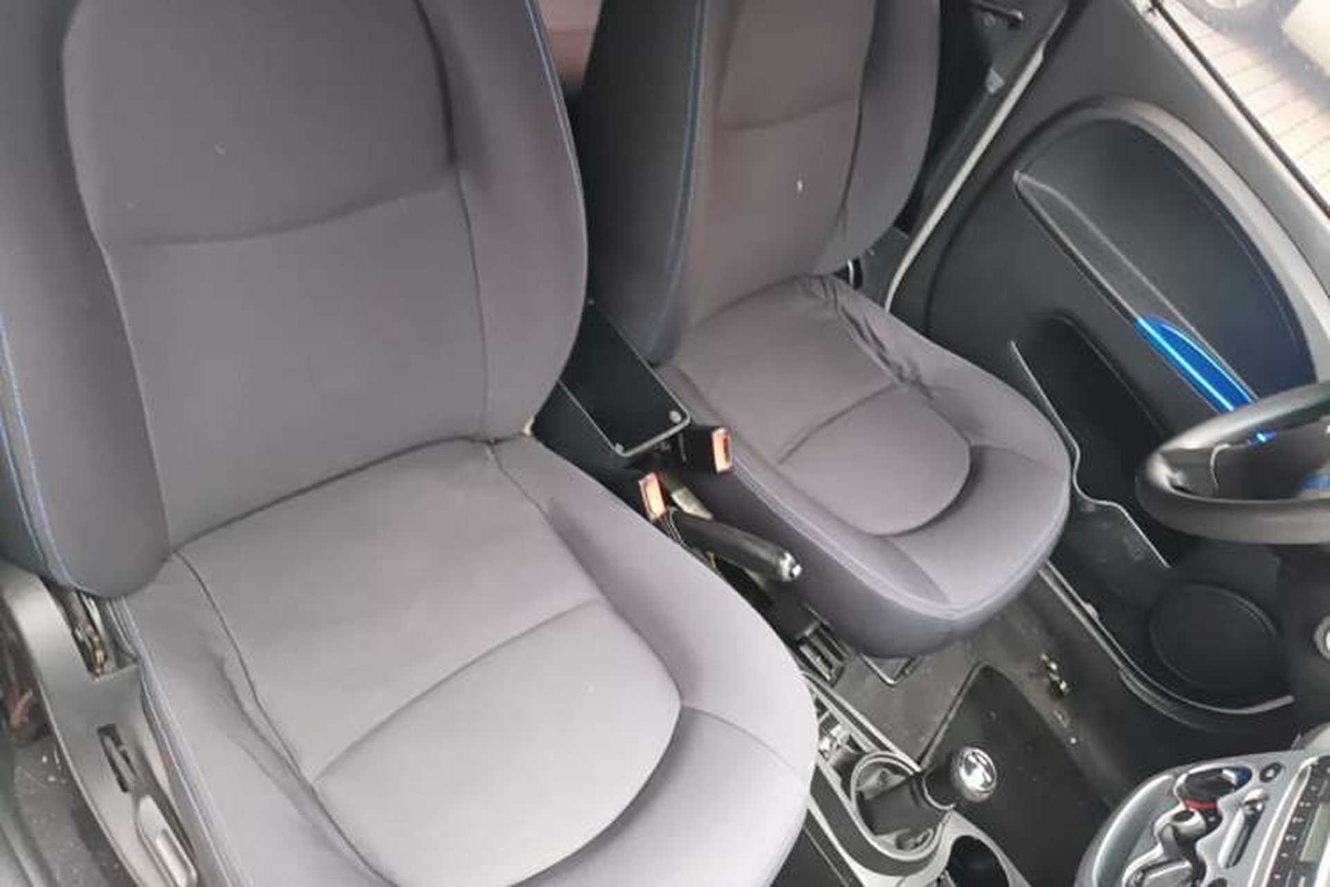 Used JMEV E200L 2018 E200L Standard Model (250 km) Right Front Seat