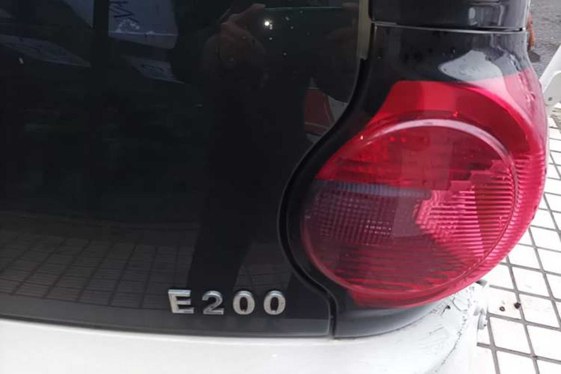 Used JMEV E200L 2018 E200L Standard Model (250 km) Right Rear Taillight