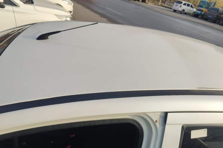 Used JMEV E200L 2018 E200L Standard Model (250 km) Roof