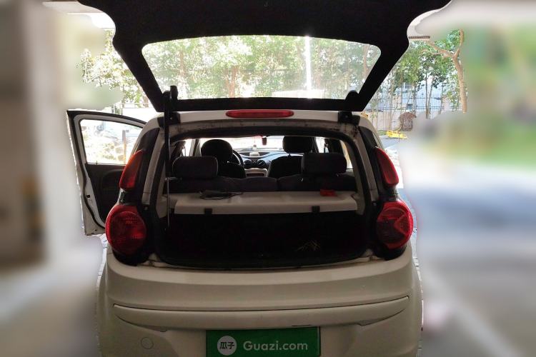 Used JMEV E200L 2018 E200L Standard Model (250 km) Trunk