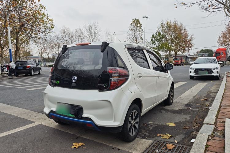 Used JMEV E200L 2020 E200L Standard Model (302 KM) Exterior 6